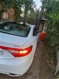 هیۆندای ازێرا